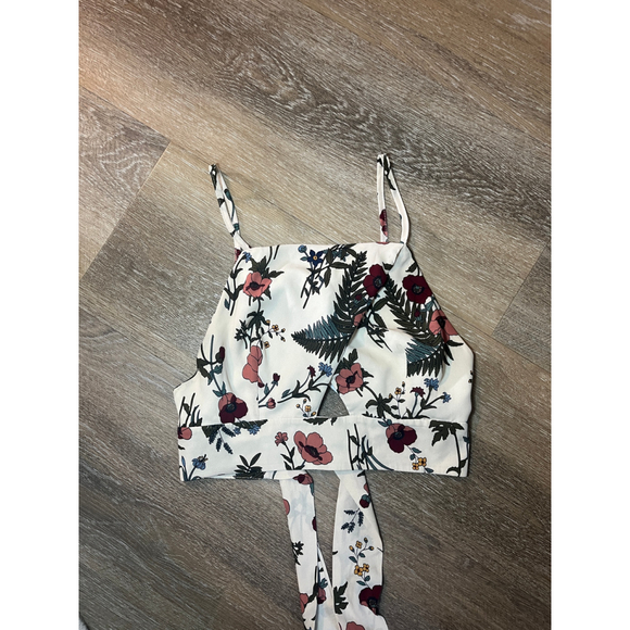 Love Brand Floral Tie-Back Crop Top XS - Open Back Cami Crotchet Style - Picture 3 of 5